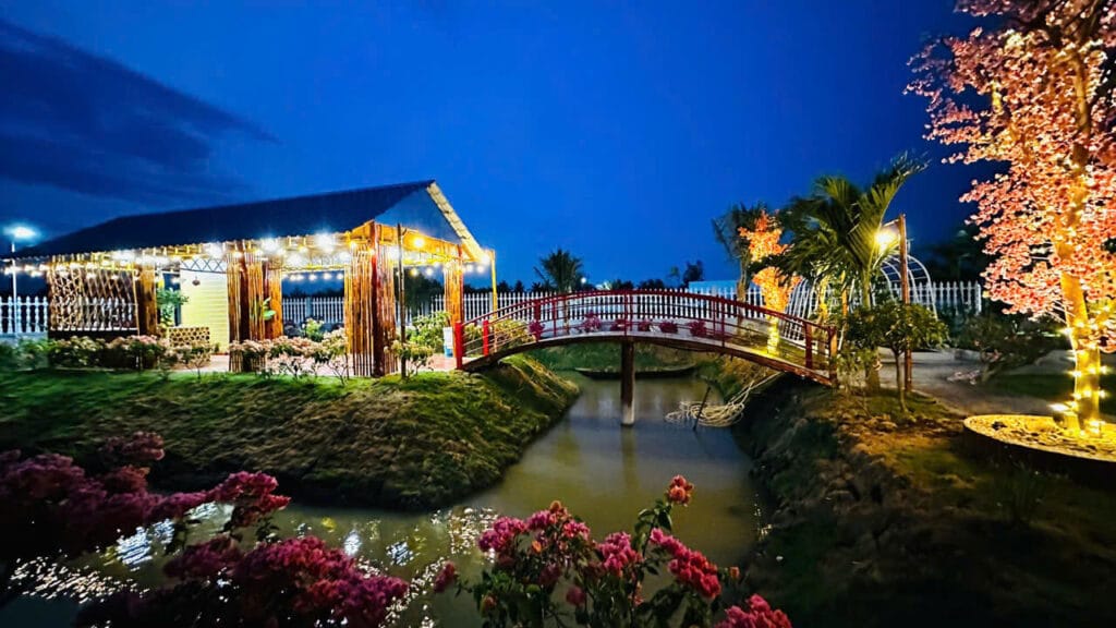 Bán Nhà Bình Chánh 1700m², 300m² Thổ Cư, Hướng Đông Nam – 3 Phòng Ngủ, 3 WC, Phòng Thờ