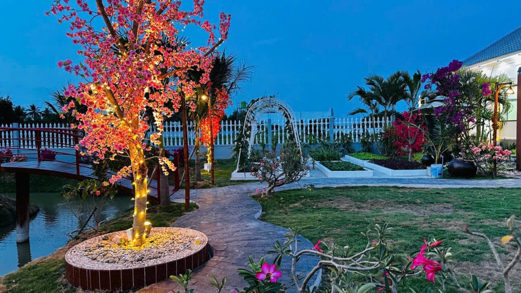 Bán Nhà Bình Chánh 1700m², 300m² Thổ Cư, Hướng Đông Nam – 3 Phòng Ngủ, 3 WC, Phòng Thờ