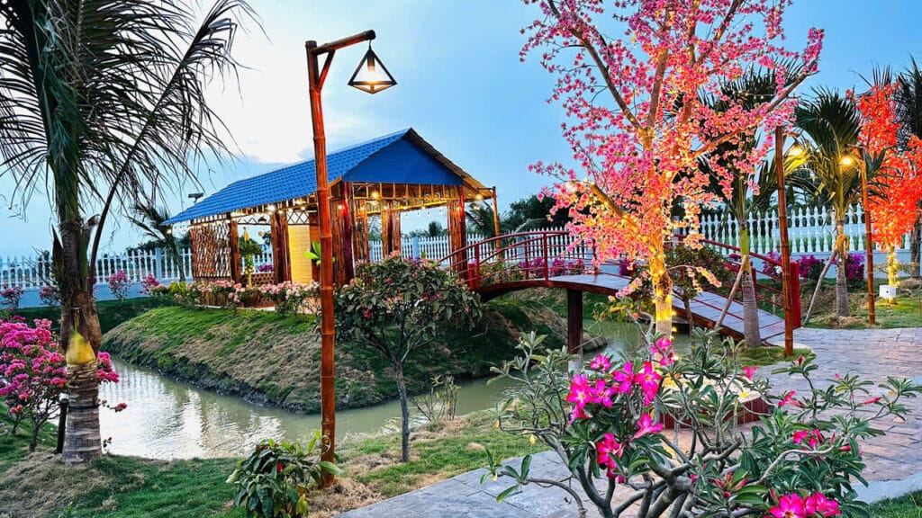 Bán Nhà Bình Chánh 1700m², 300m² Thổ Cư, Hướng Đông Nam – 3 Phòng Ngủ, 3 WC, Phòng Thơre