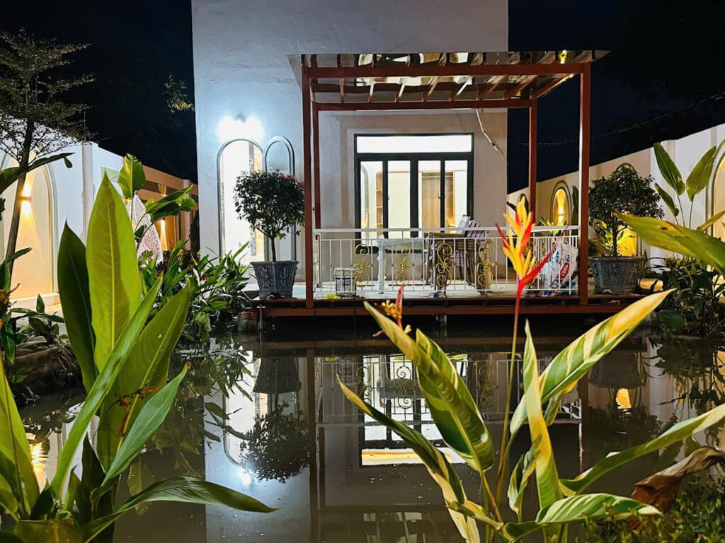 Bán villa sân vườn hồ cá vườn cây – 3PN, 2WC, giá 3,88 tỷddddd