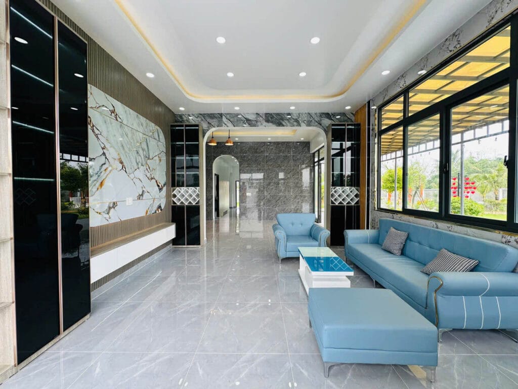 Chỉ Cần 4 Tỷ Sở Hữu Biệt Thự 2.100m² Tại Bình Chánh – Hướng Đông Nam, Sổ Rõ Ràng1