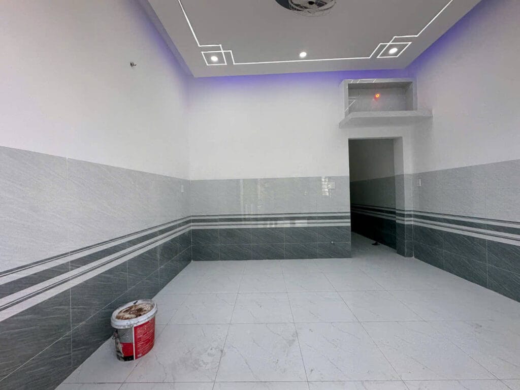 Diện Tích Lớn ,ÍT Tiền Nhất Định Phải Xem Căn Nhà Này Ở Bình Chánh