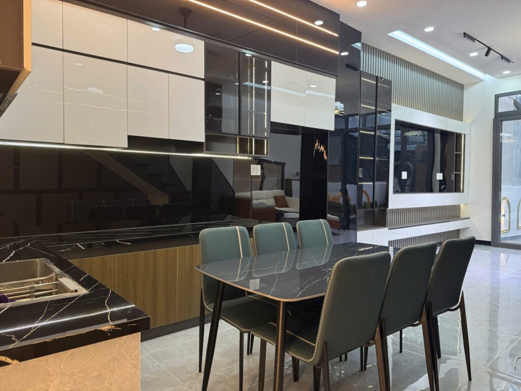 NHÀ BÌNH CHÁNH DT 5,2 x 19 – HOÀN CÔNG 100% – SỔ HỒNG RIÊNG, VÀO Ở NGAYwww - Copy