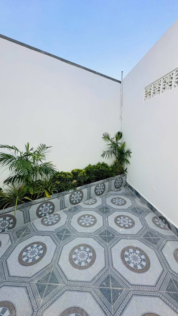 Nhà Bình Chánh Sổ Hồng Giá Tốt – Villa Sân Vườn Hiếm – Diện Tích 205m²