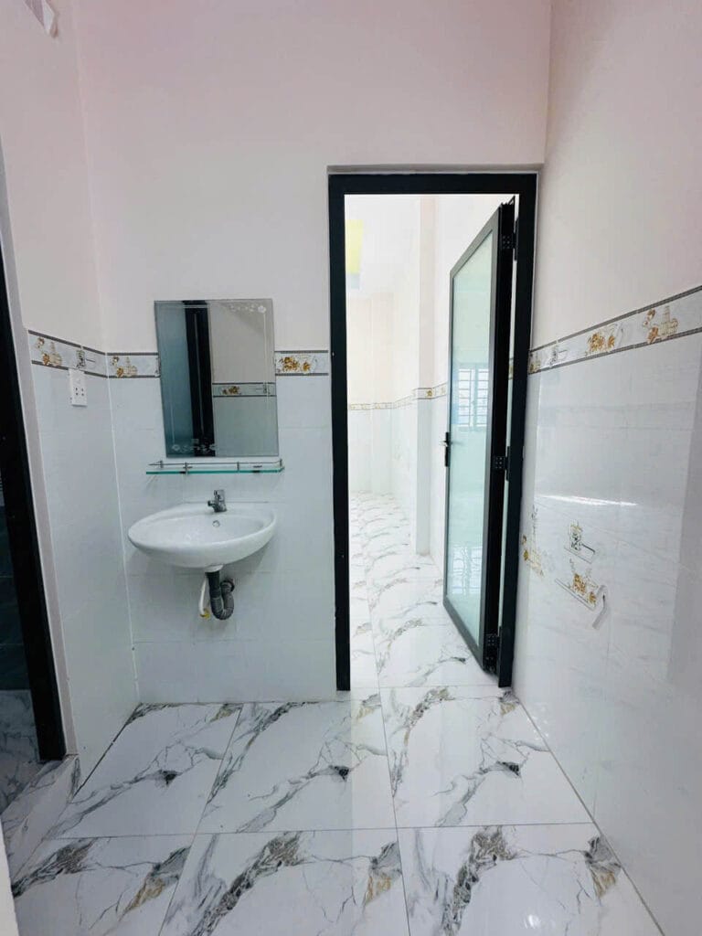 nhà bán Bình Chánh nhà ngã 4 Phước Lý Long An mua bán nhà 4PN 3WC nhà gần Bình Chánh nhà đường nhựa xe hơi